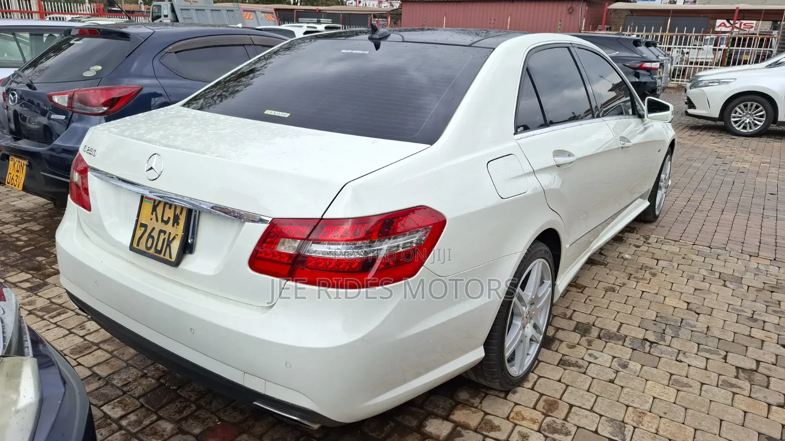 Mercedes-Benz E250 2012 White