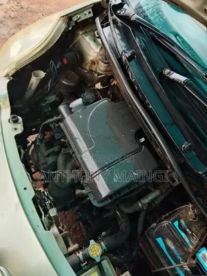 Toyota Vitz 1.0 FWD 5dr 2007 Green