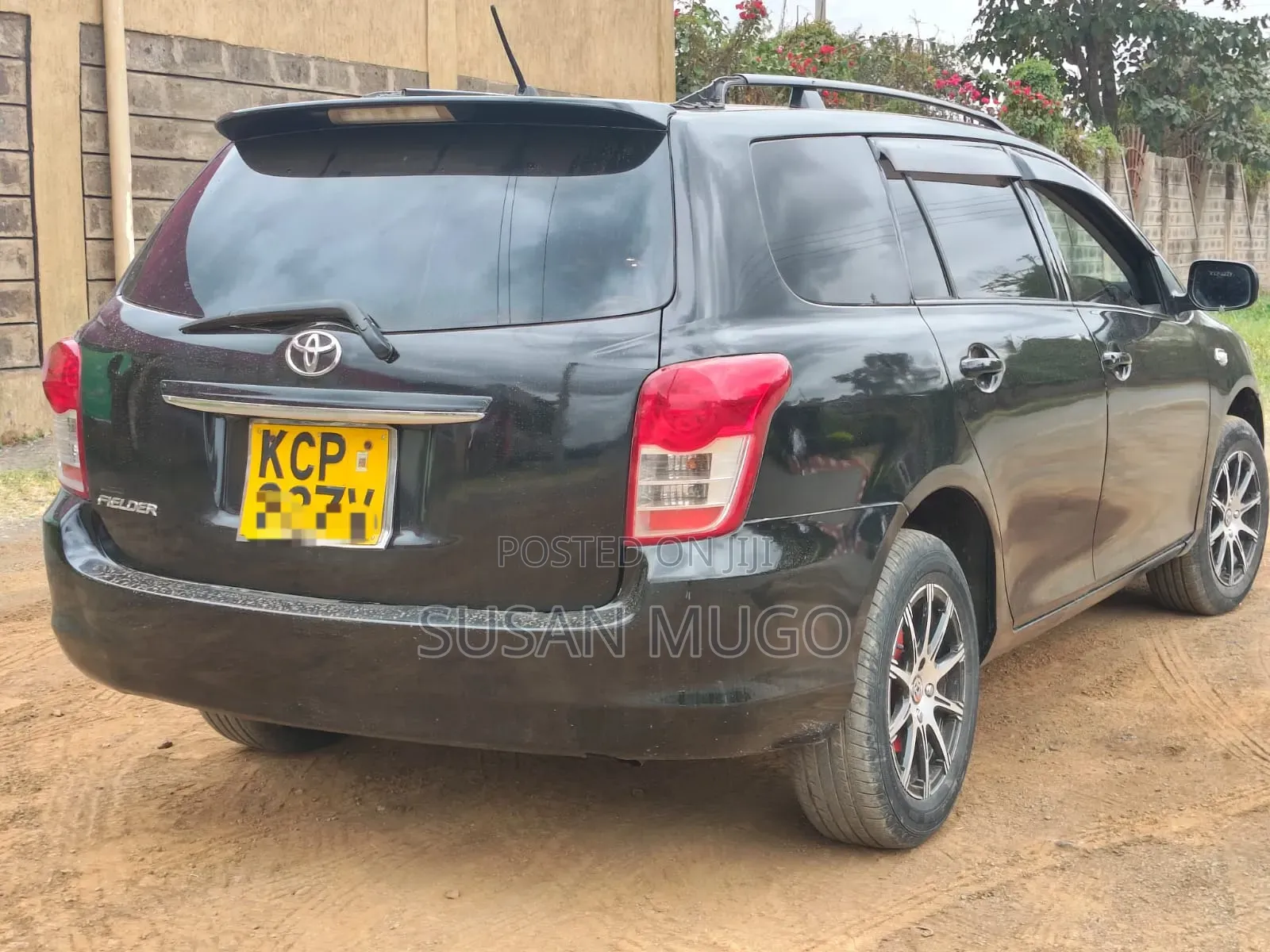 Toyota Corolla Fielder 2011 Black