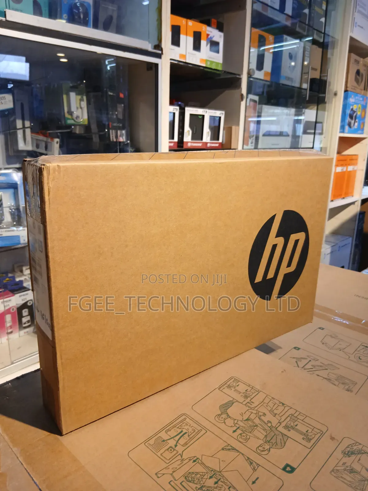 New Laptop HP ProBook 440 16GB Intel Core Ultra 7 SSD 512GB