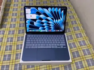 Laptop Apple 8GB SSD 512GB