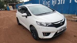 Honda Fit 2016 Pearl