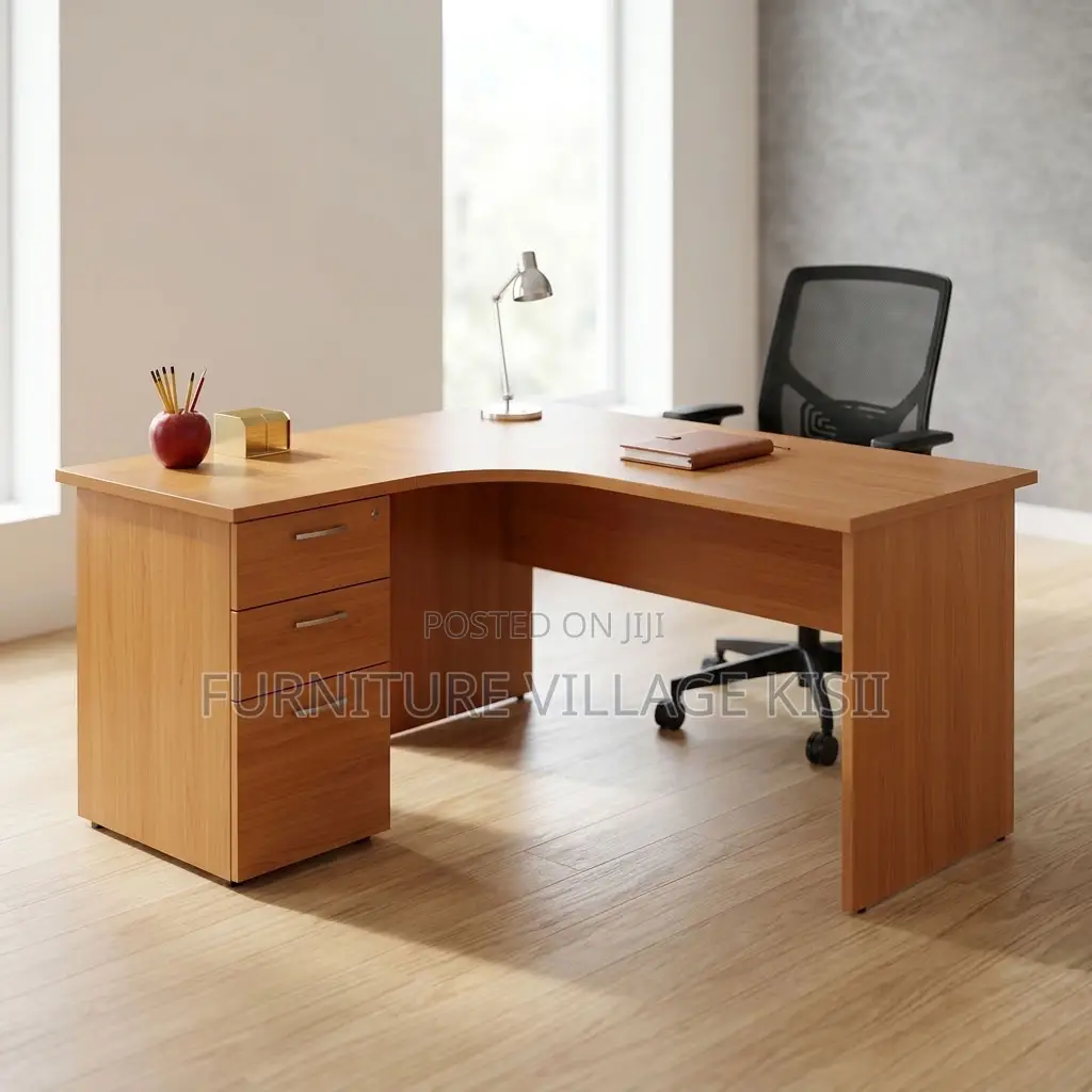 1.4m Curved Office Desk