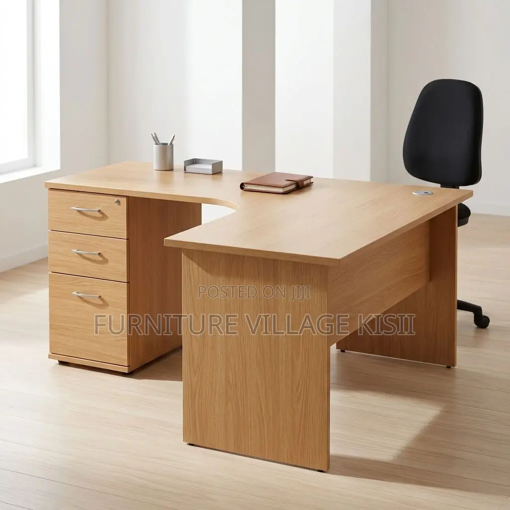 1.4m Curved Office Desk