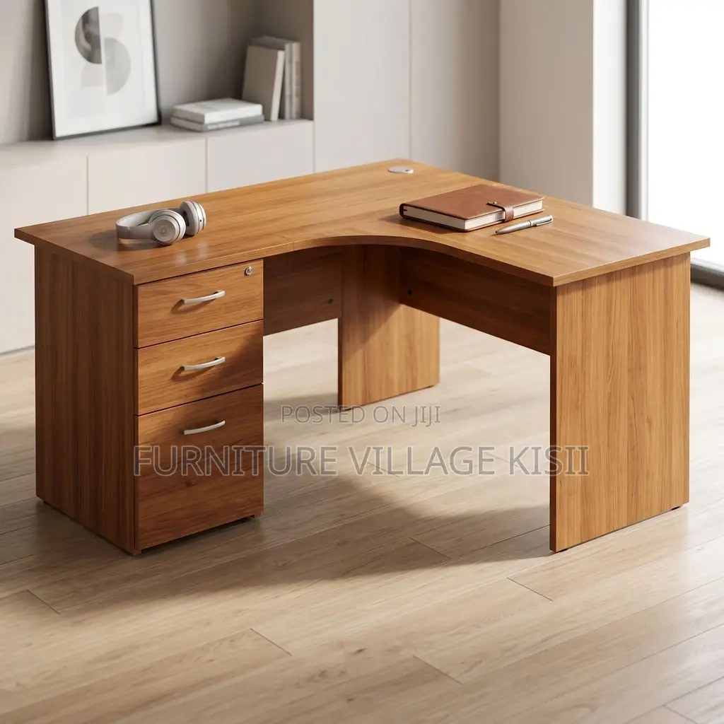 1.4m Curved Office Desk