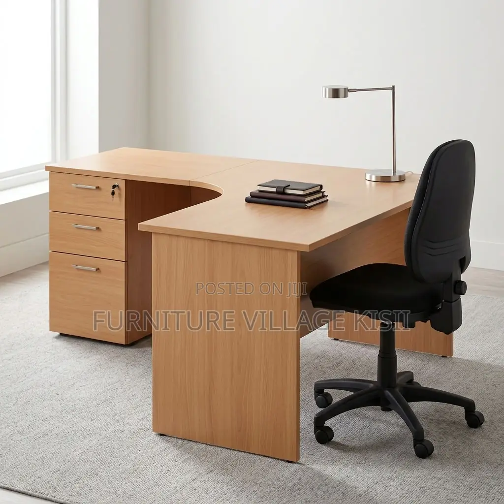 1.4m Curved Office Desk
