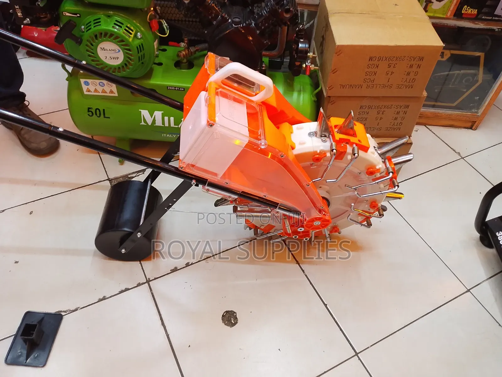 Double Seeder With Fertilizer Compartment
