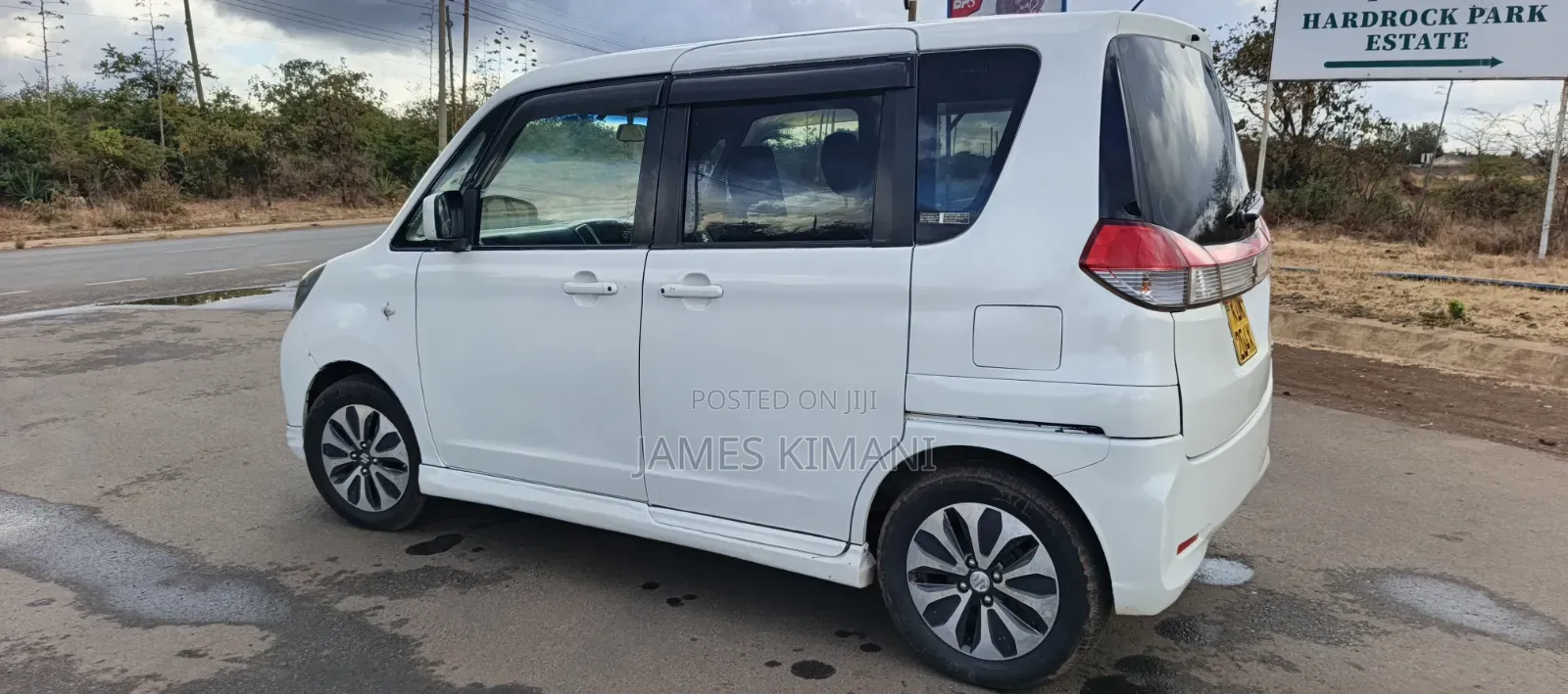 Suzuki Solio 2015 White