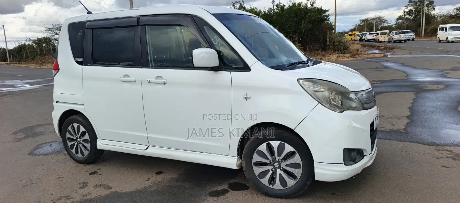 Suzuki Solio 2015 White