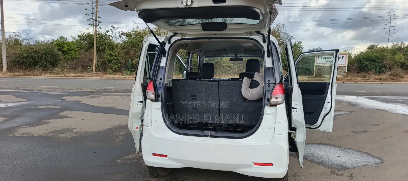 Suzuki Solio 2015 White