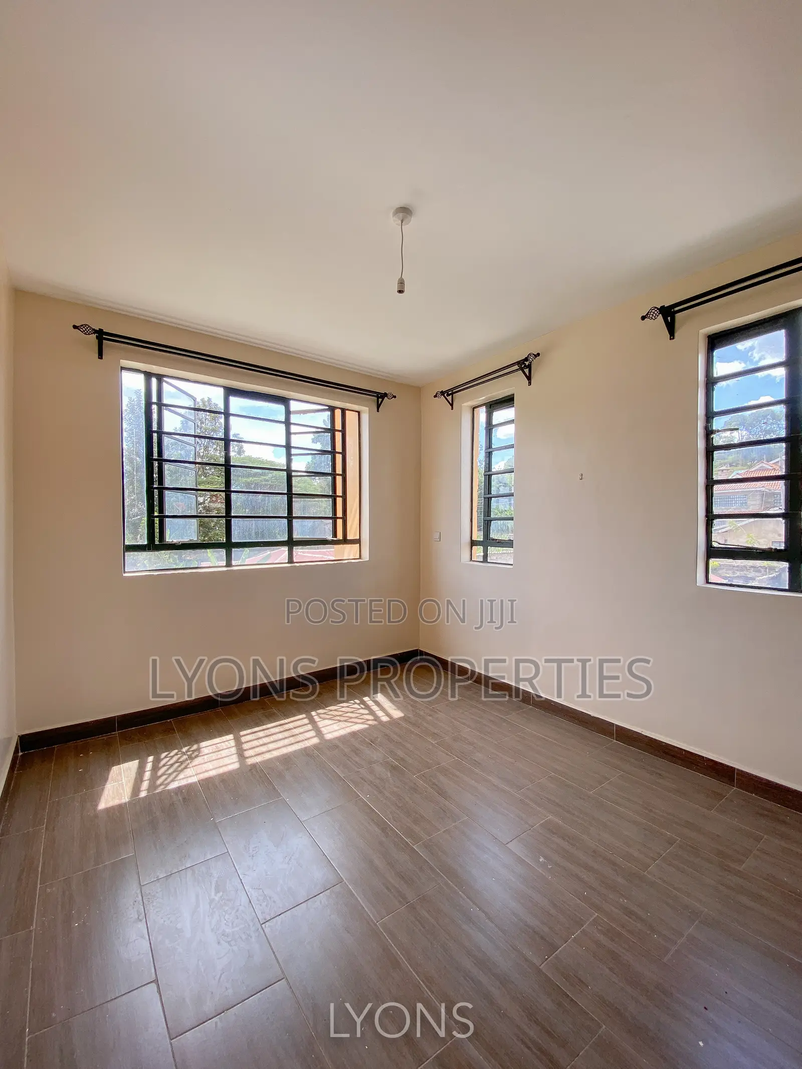 2bdrm Apartment in Villa Sandra, NkaiMurunya for rent