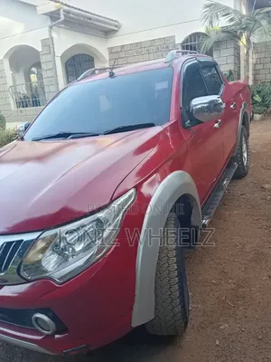Mitsubishi L200 Double Cab 2.4 154hp 4WD 2015 Red