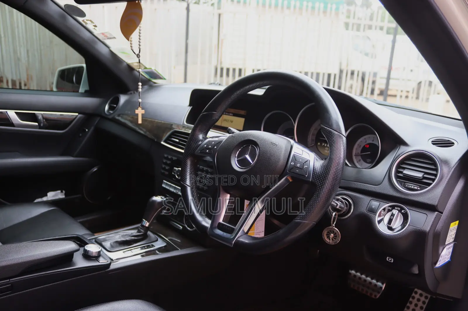 Mercedes-Benz C200 2012 White