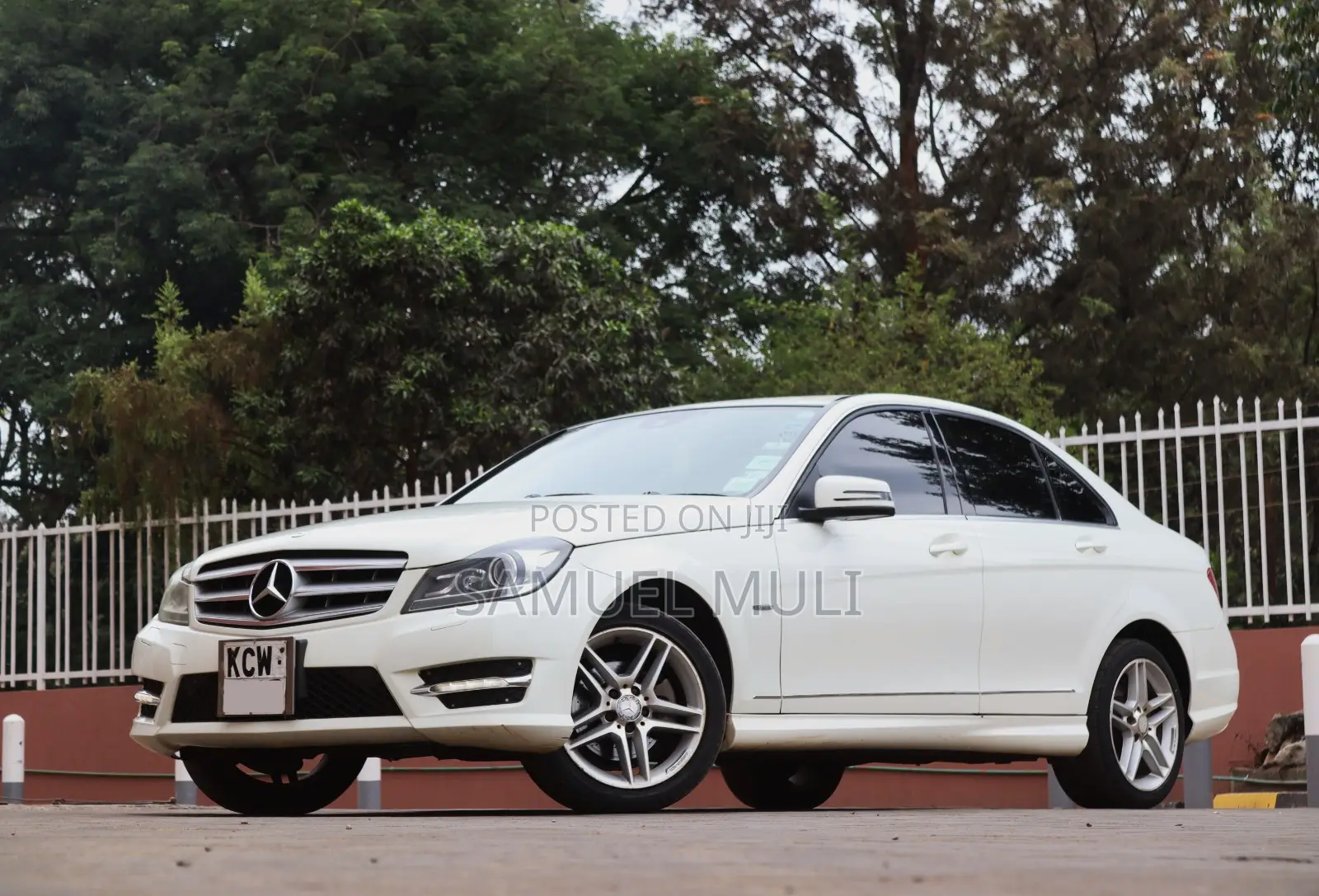 Mercedes-Benz C200 2012 White