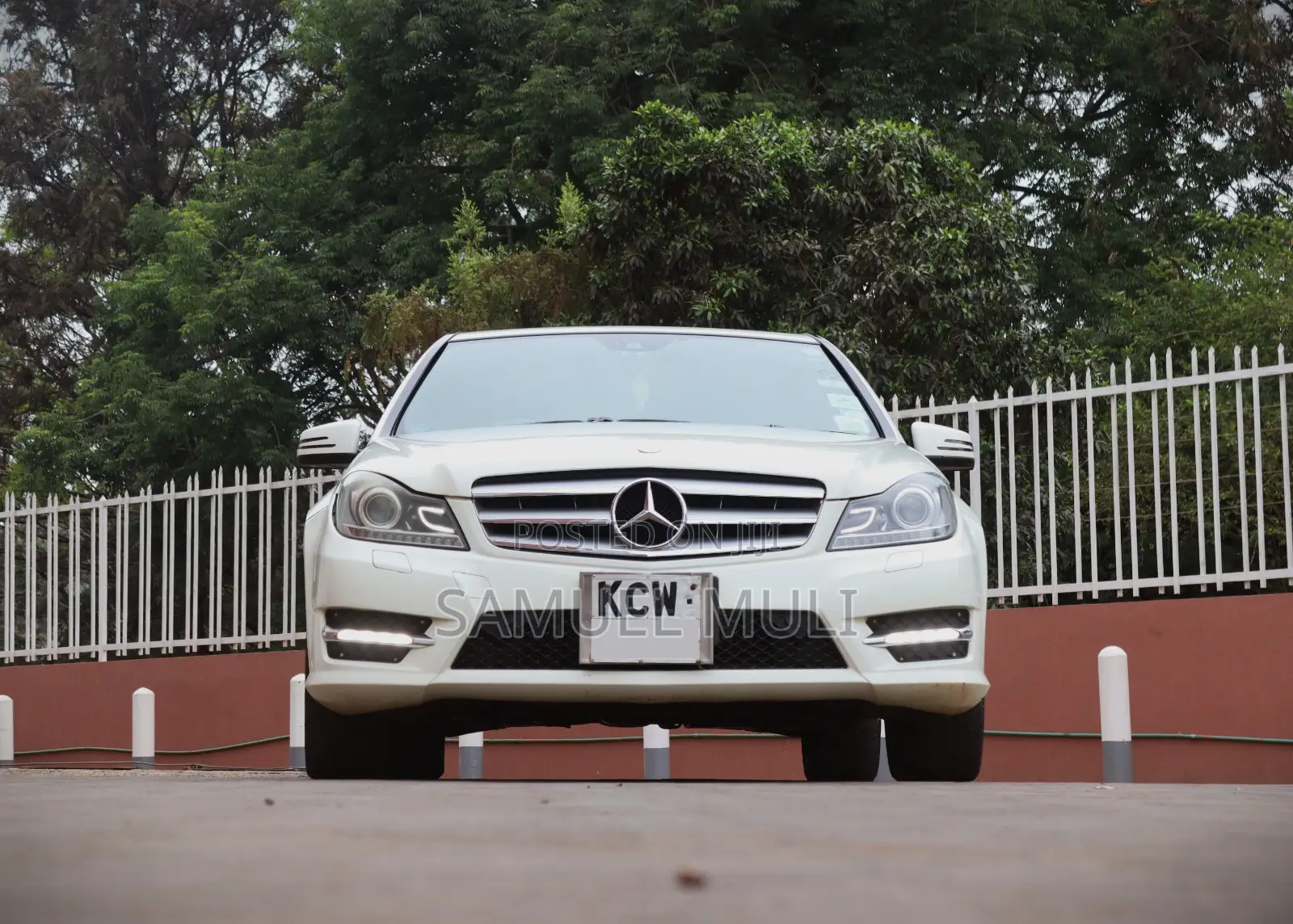 Mercedes-Benz C200 2012 White