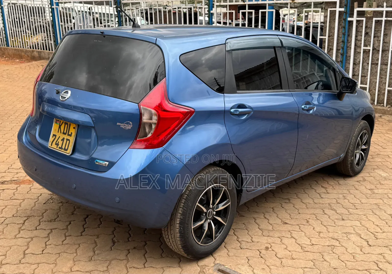 Nissan Note 2016 Blue