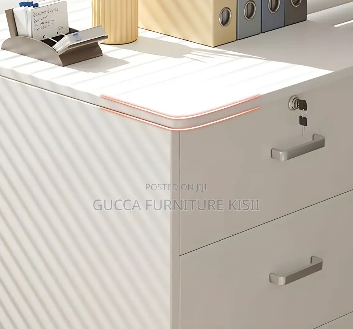 3 Drawer Under Desk Mobile Pedestal