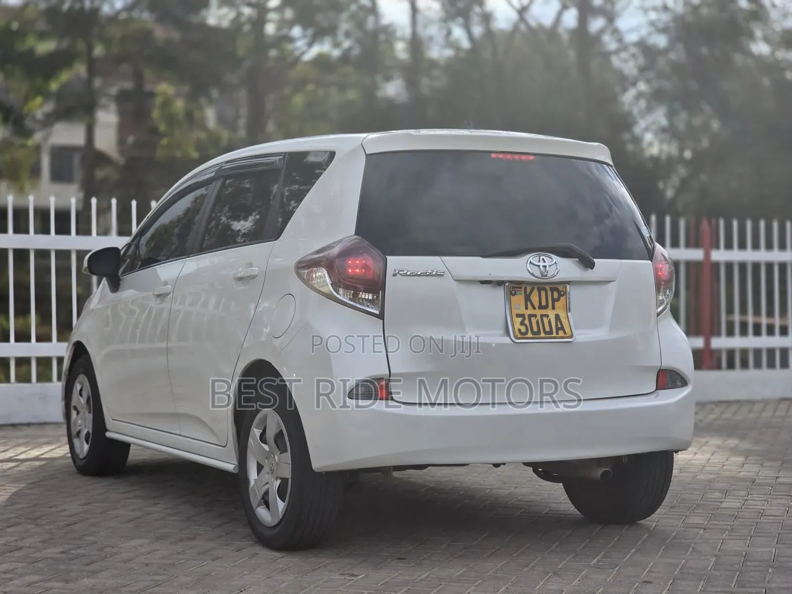 Toyota Ractis 2016 White