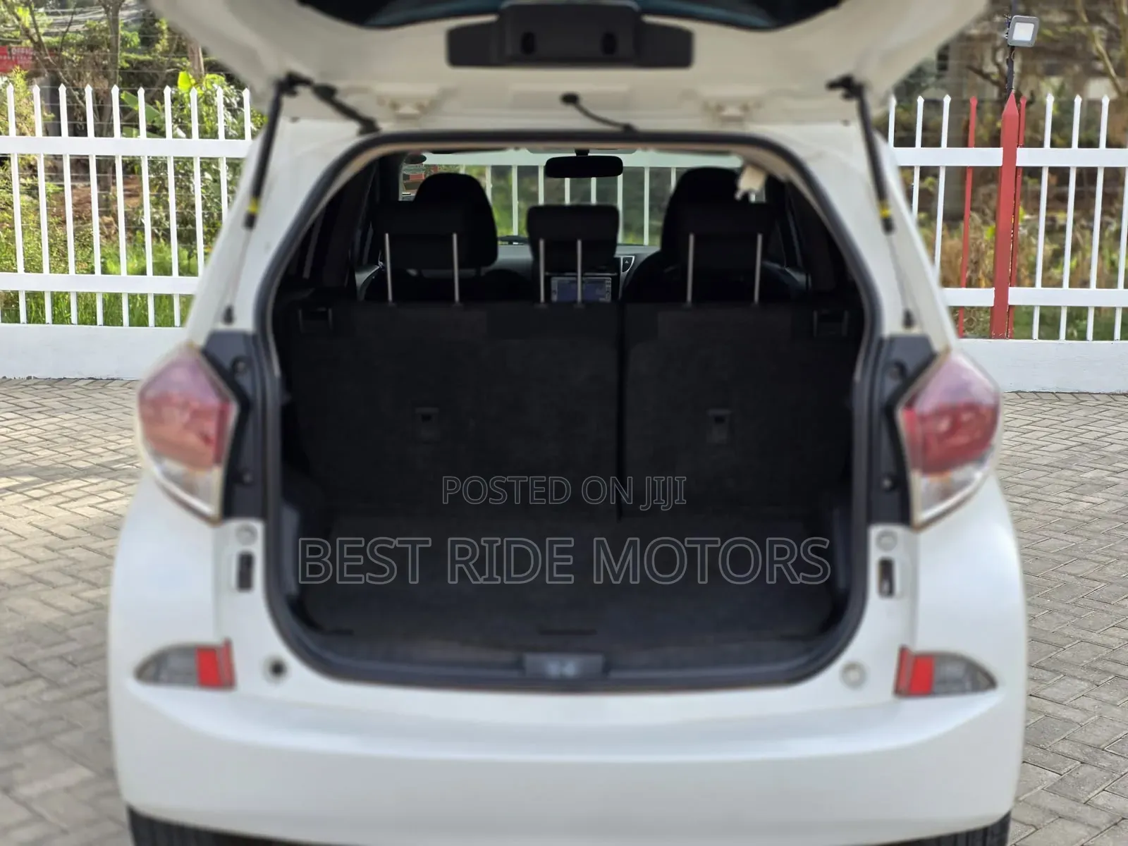 Toyota Ractis 2016 White