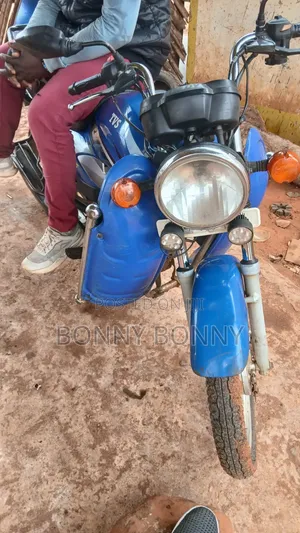 TVS HLX 125 2018 Blue