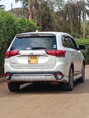 Mitsubishi Outlander 2.0 PHEV AWD 2018 White