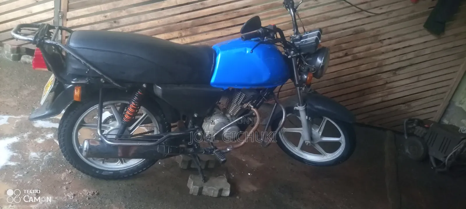 Honda CB 2020 Blue