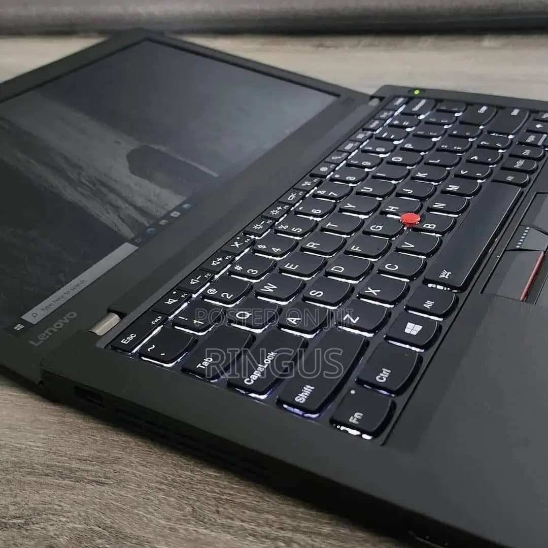 Laptop Lenovo ThinkPad X270 8GB Intel Core i5 SSD 256GB