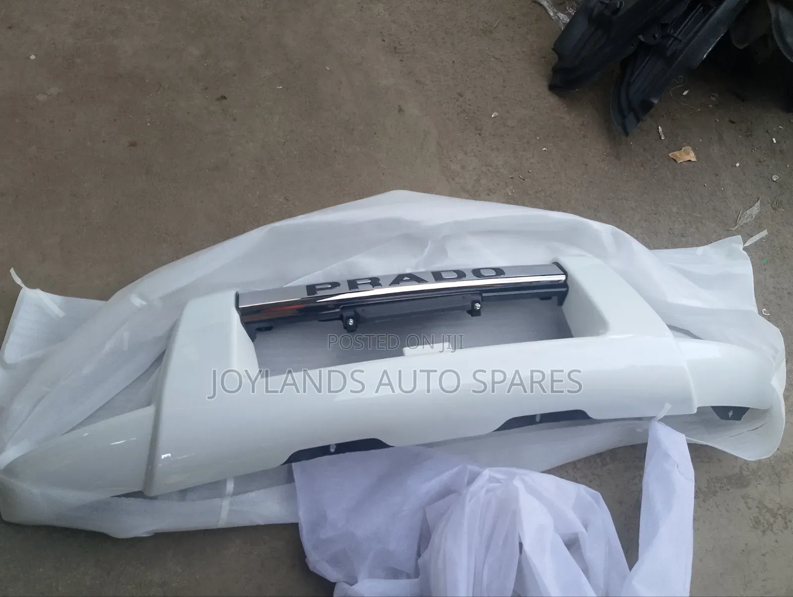 Toyota Prado 90/95/120 Overriding Bumper/Bullbar