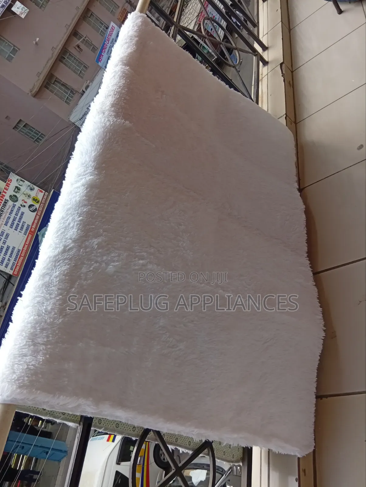 Large 5×8 Soft Fluffy Carpet – Elegant Comfortable Floor Rug