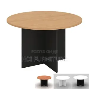 Conference Table : Round Wooden Conference or Meeting Table