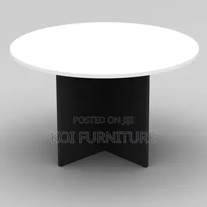 Conference Table : Round Wooden Conference or Meeting Table