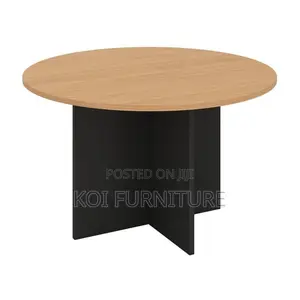 Conference Table : Round Wooden Conference or Meeting Table