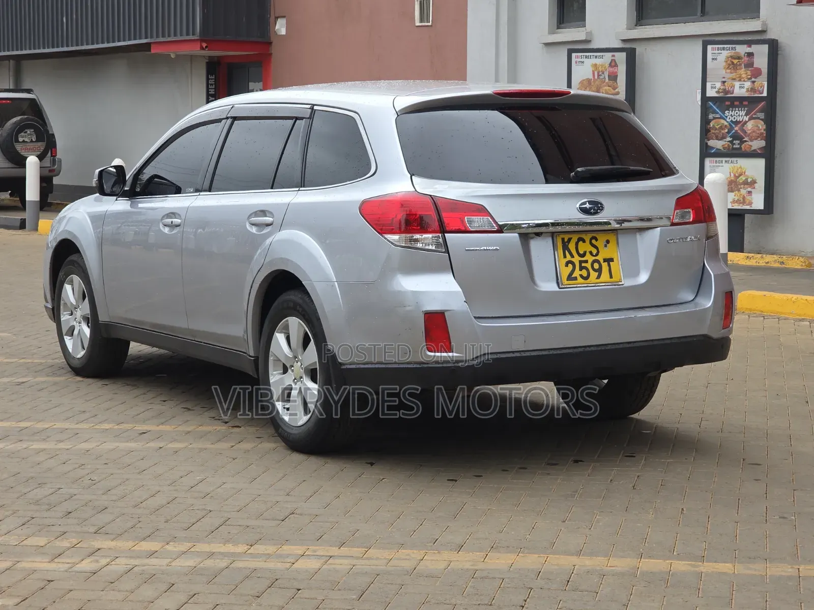 Subaru Outback 2012 Silver