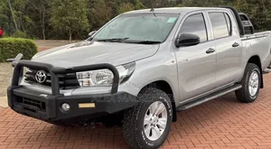 Toyota Hilux 2020 Silver