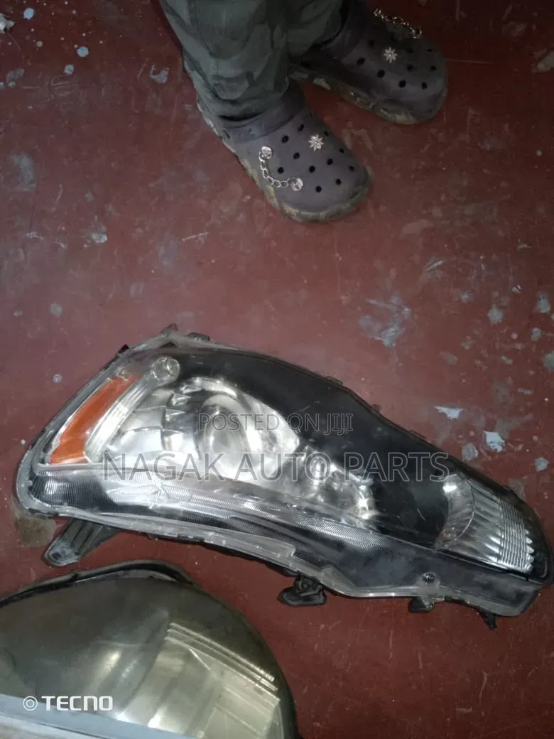 Mitsubishi Lancer Evolution 9 Headlight Xenon