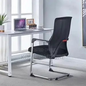 Office Chair : Black Ergonomic Mesh Office Visitor Chair
