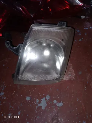 Suzuki Alto 2005 (Pino) Headlight