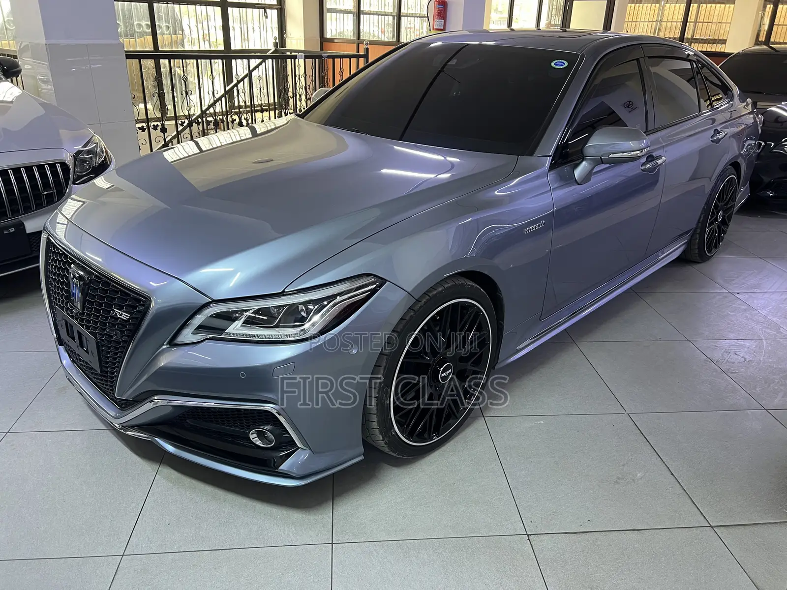 Toyota Crown 2019 Gray