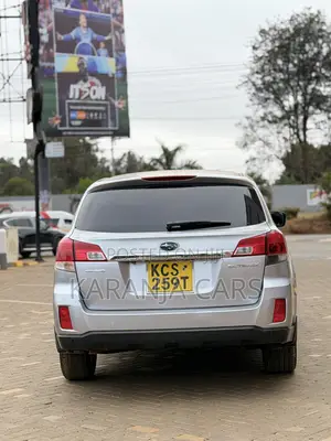 Subaru Outback 2.5i 2012 Silver