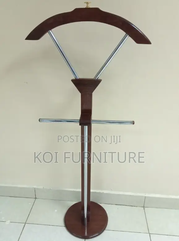 Coat Hanger : Wooden Suit Valet Stand