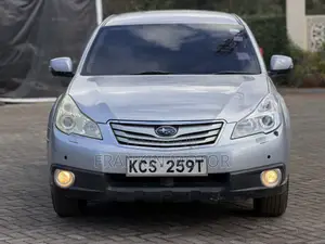 Subaru Outback 2.5i Premium 2011 Silver