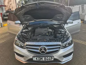 Mercedes-Benz E250 2016 Silver