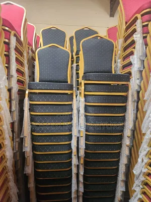 Black Banquet Chair With Gold Frame