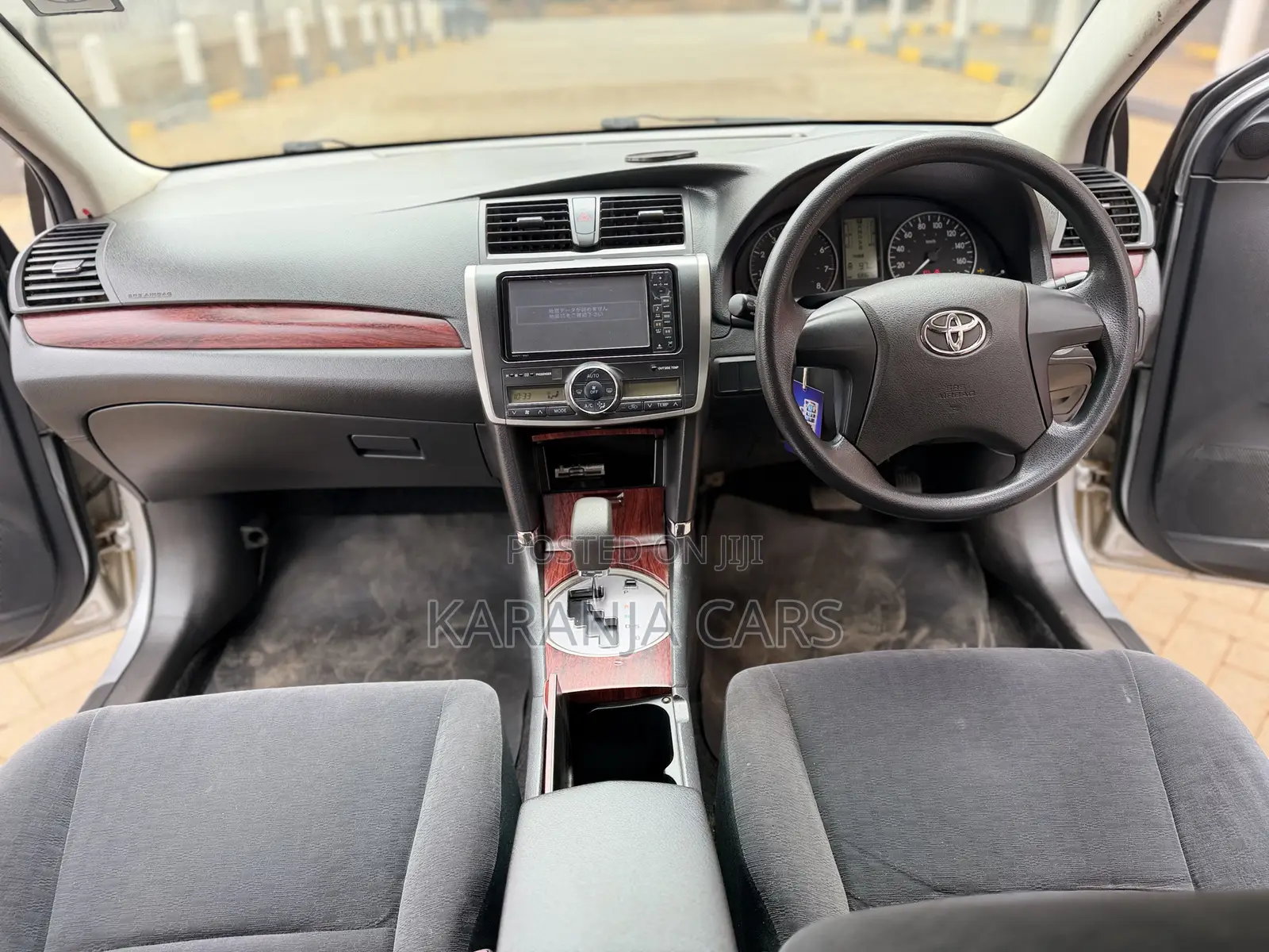 Toyota Premio 1.8 FWD 2009 Silver