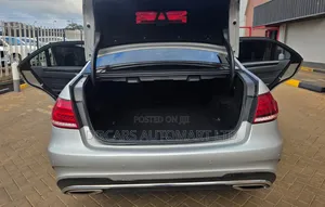 Mercedes-Benz E250 2016 Silver