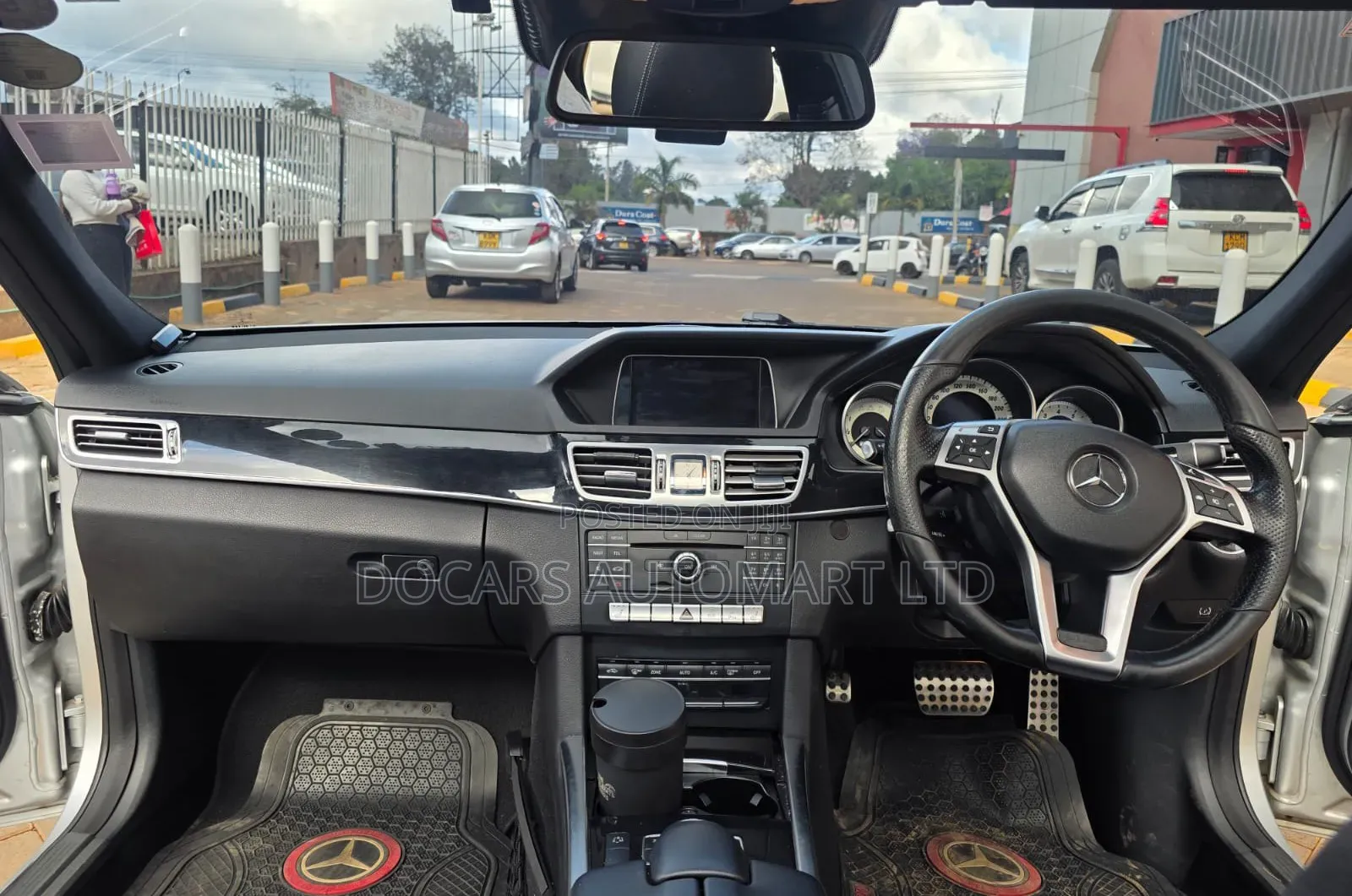 Mercedes-Benz E250 2016 Silver