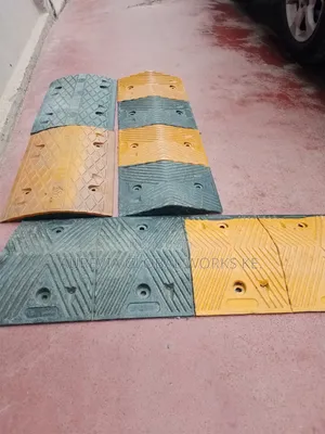 Speed Bumb 1m Long (Rubber ,50mm Thick)