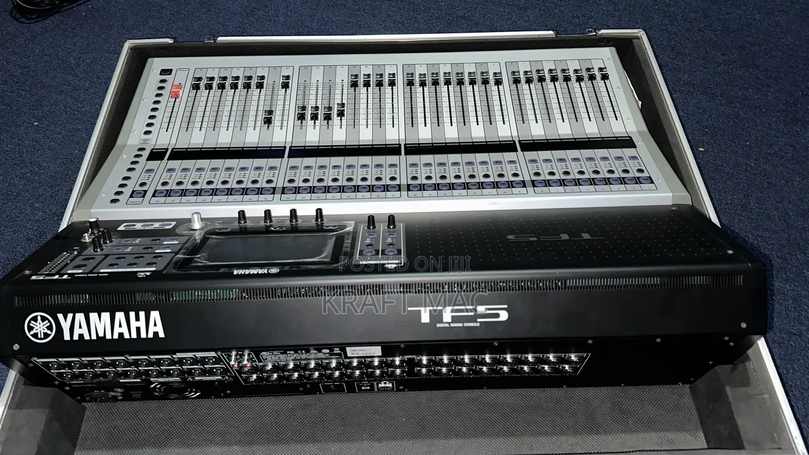 Yamaha Tf 5 Digital Mixer With Flight Case