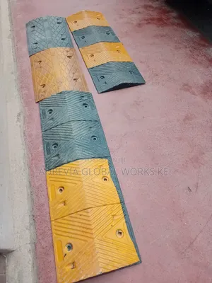 Speed Bumb 1m Long (Rubber ,50mm Thick)