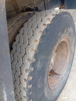 Mitsubishi Canter 34 Water Boozer